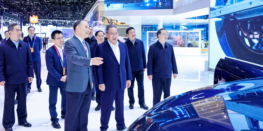 李强在2024北京国际汽车展览会调研时强调 大力发展智能网联新能源汽车 促进汽车产业高端化智能化绿色化升级